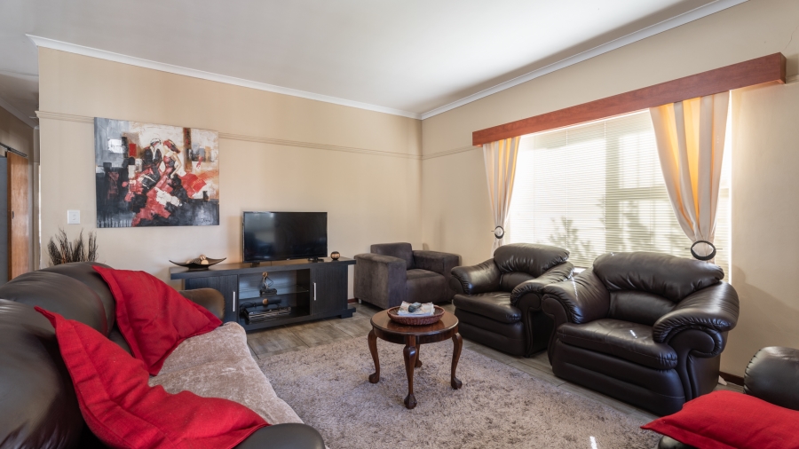 3 Bedroom Property for Sale in Twin Palms Western Cape